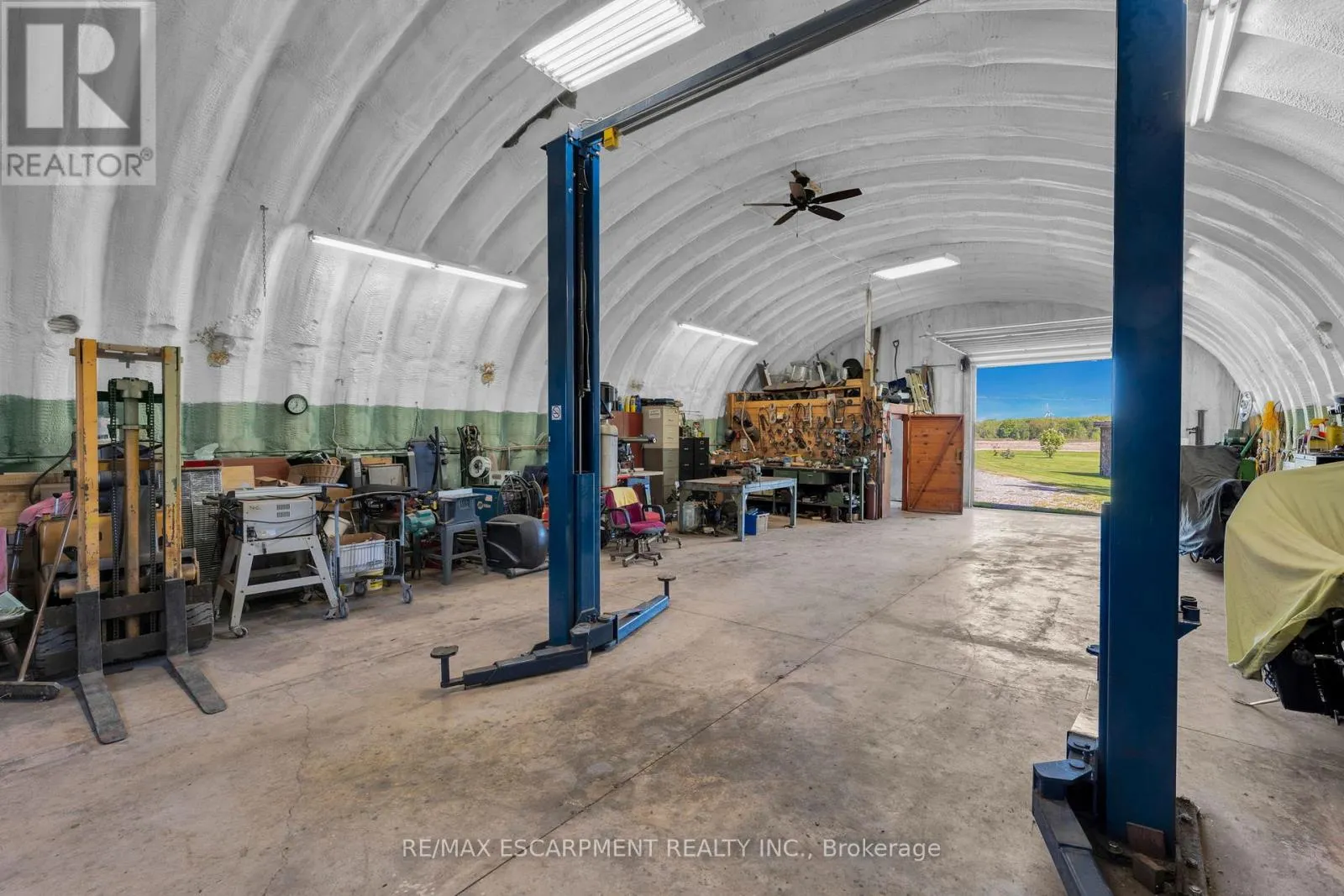 6724 ELCHO ROAD