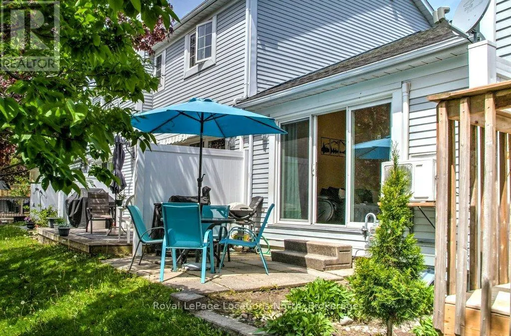 11 - 83 VICTORIA STREET, #11