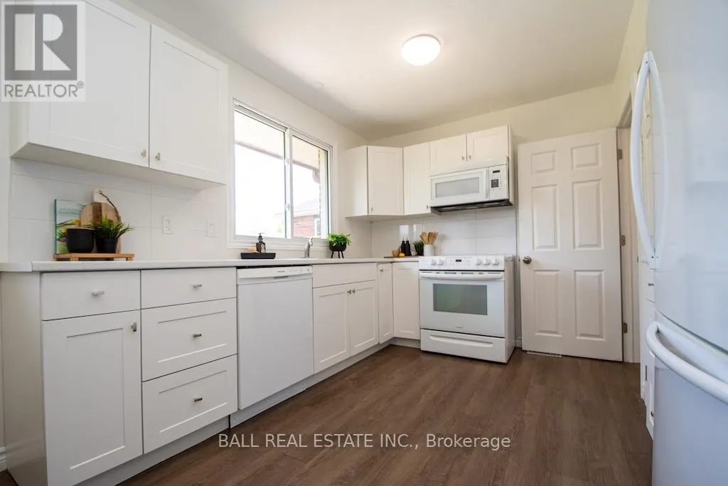 286 SUNSET BOULEVARD