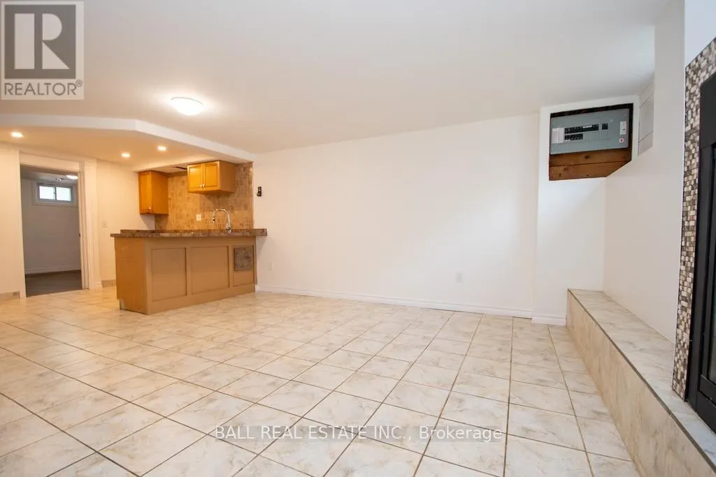 286 SUNSET BOULEVARD