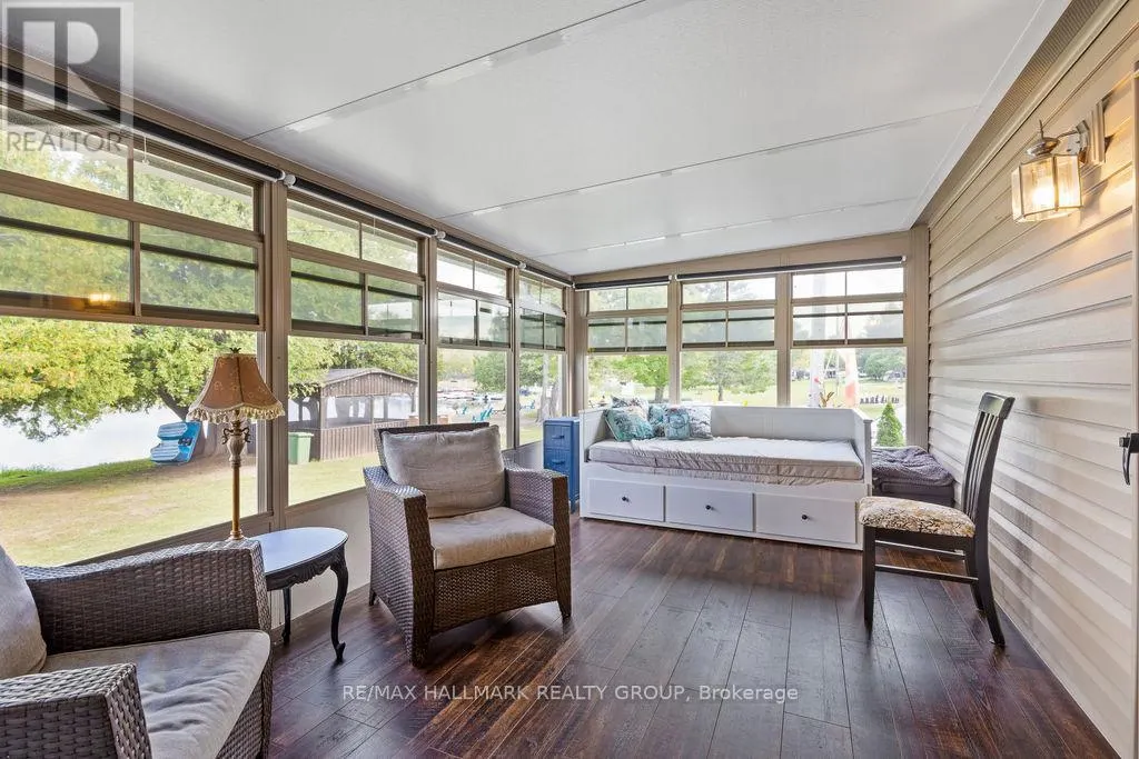276 WHITE CEDARS ROAD