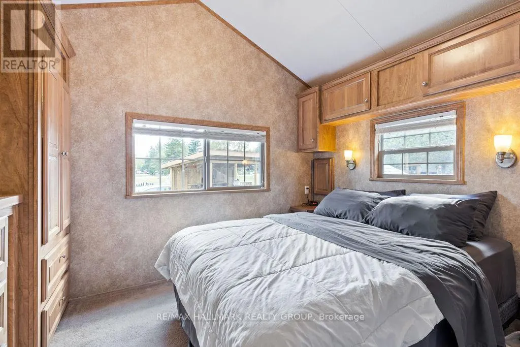 276 WHITE CEDARS ROAD