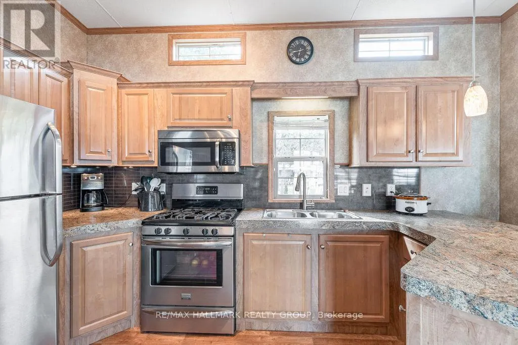 276 WHITE CEDARS ROAD
