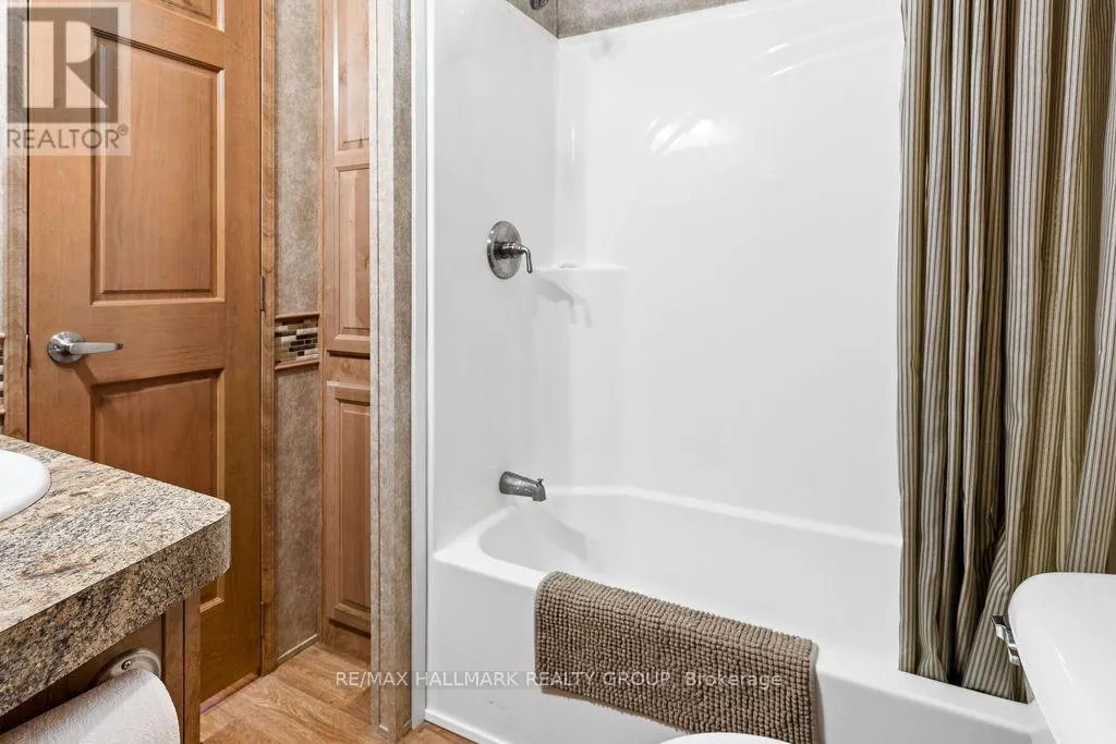 276 WHITE CEDARS ROAD
