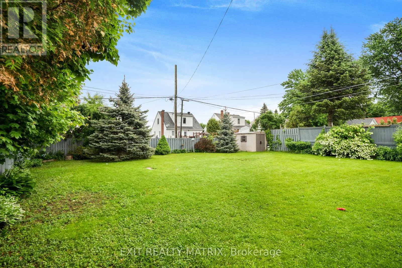 421-423 GARNEAU ROAD