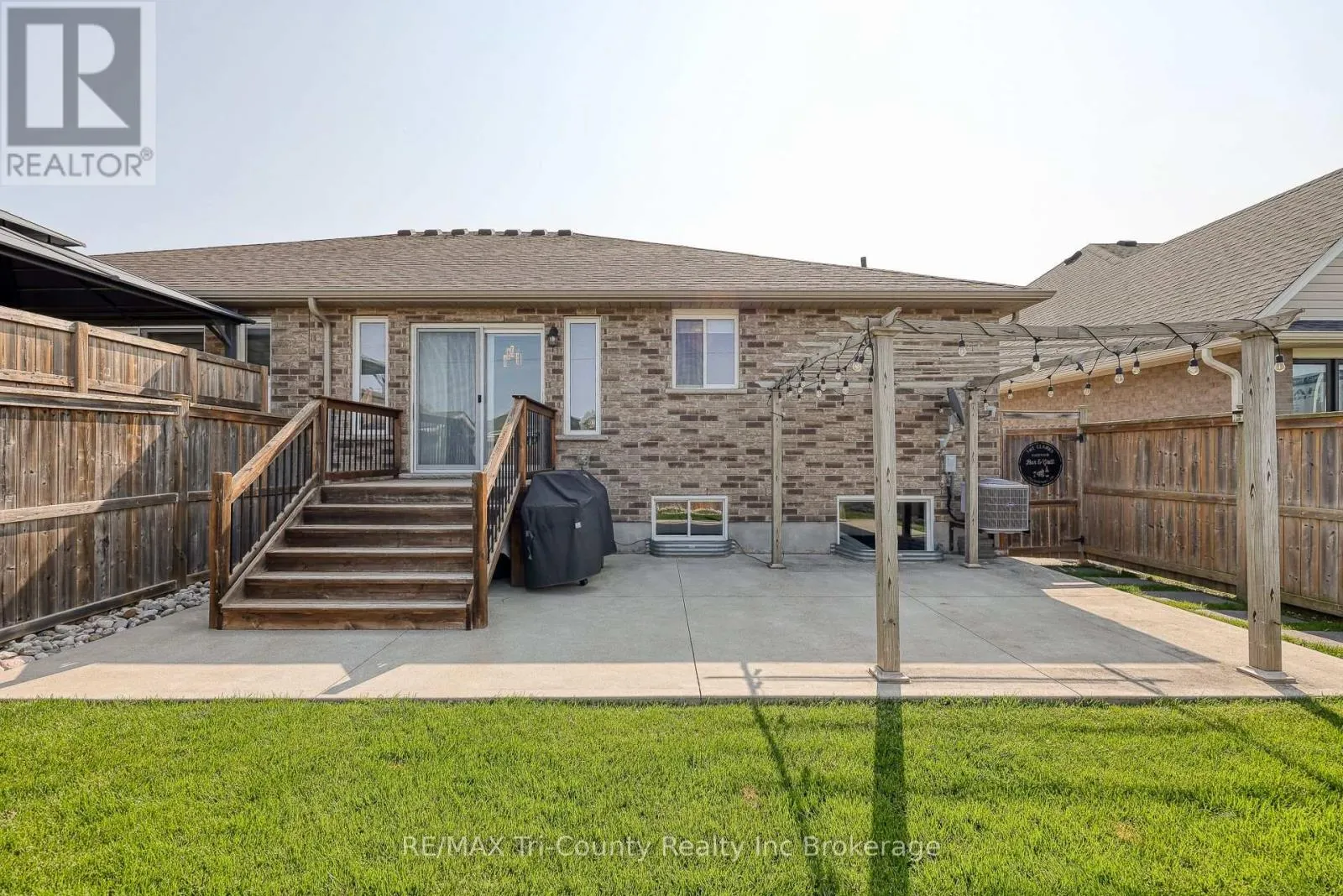 51 TRAILVIEW DRIVE