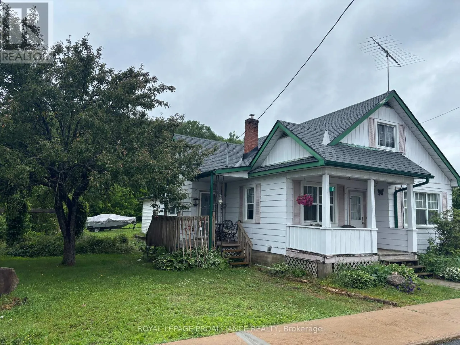 19 WILNO STREET