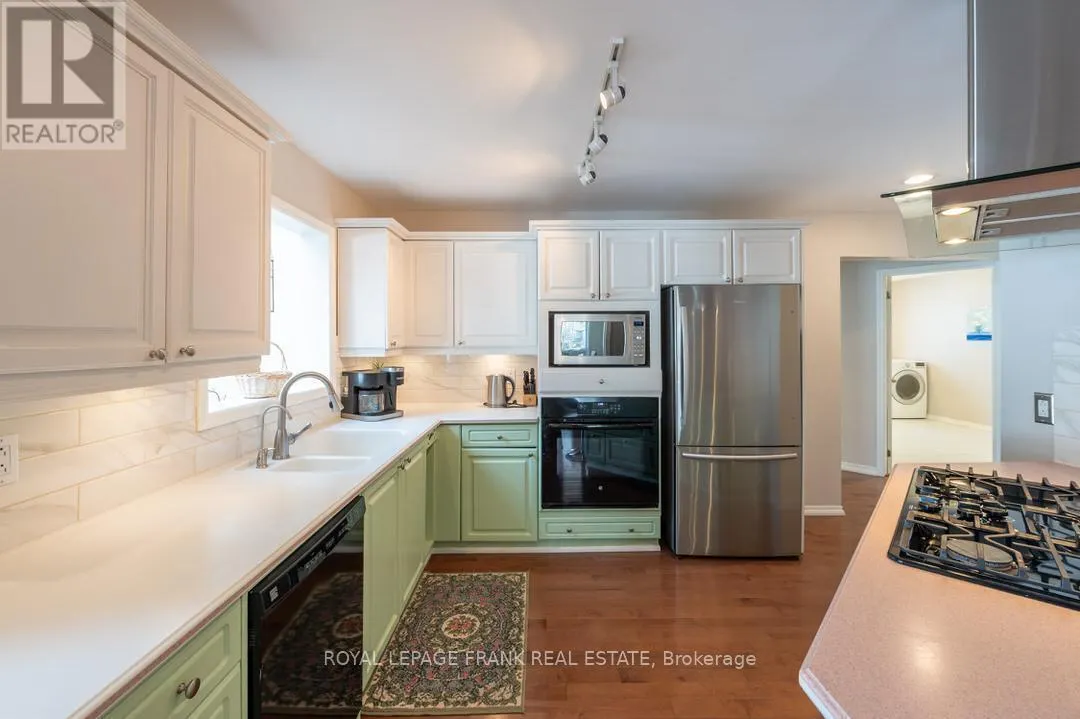 978 HARRINGTON LINE