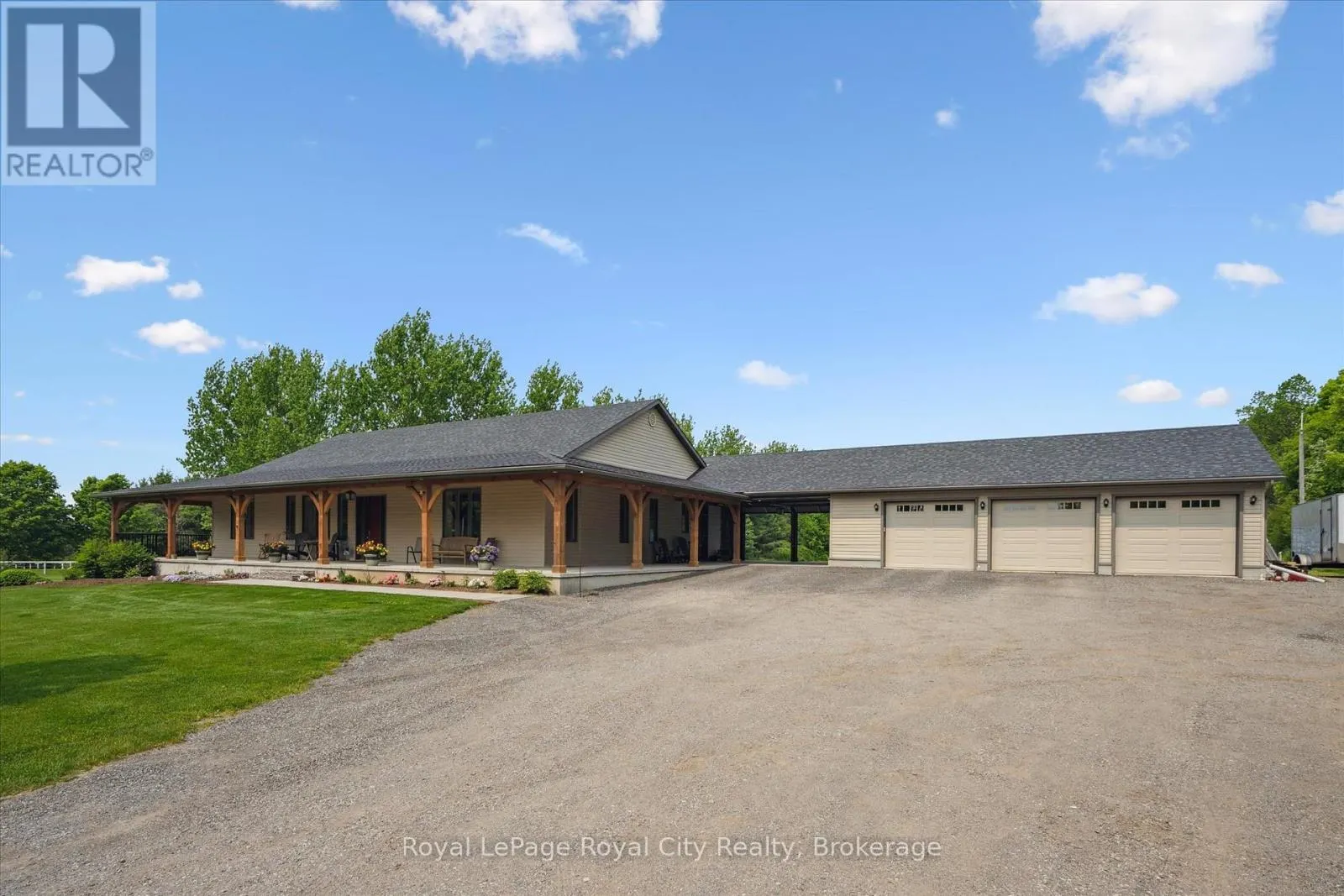 8720 15 SIDE ROAD