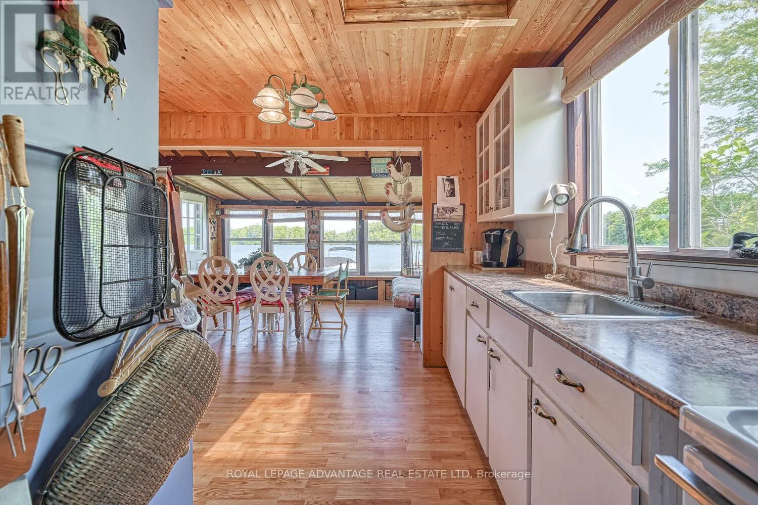 832 KLON LANE