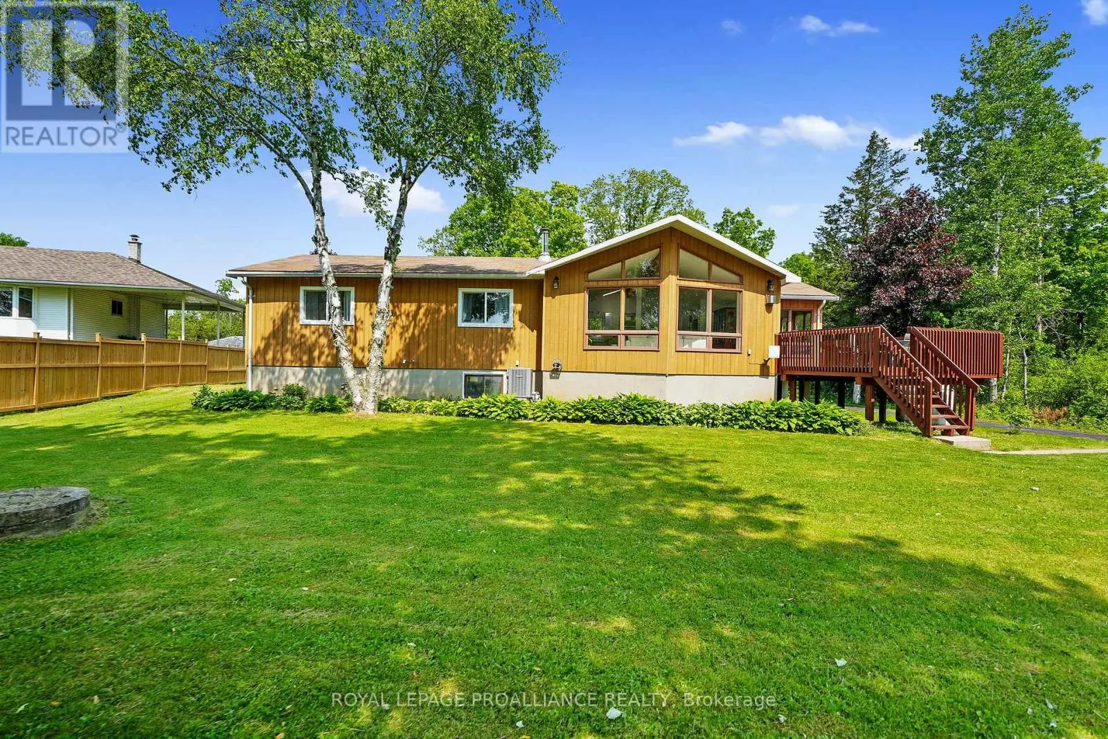 269 HILLSIDE DRIVE