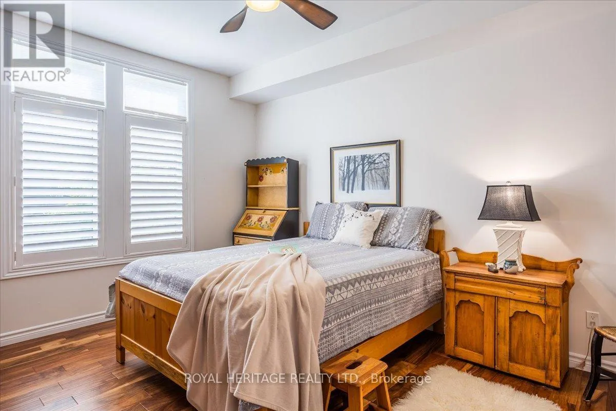 111 - 29 LAKEWOOD CRESCENT, #111