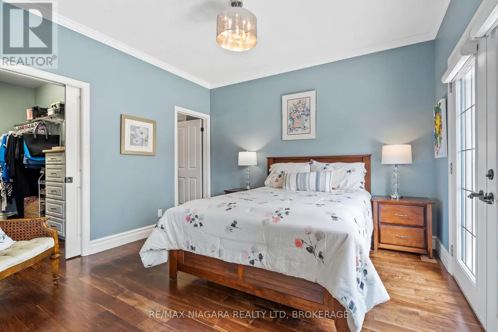 47 ROSEMOUNT AVENUE