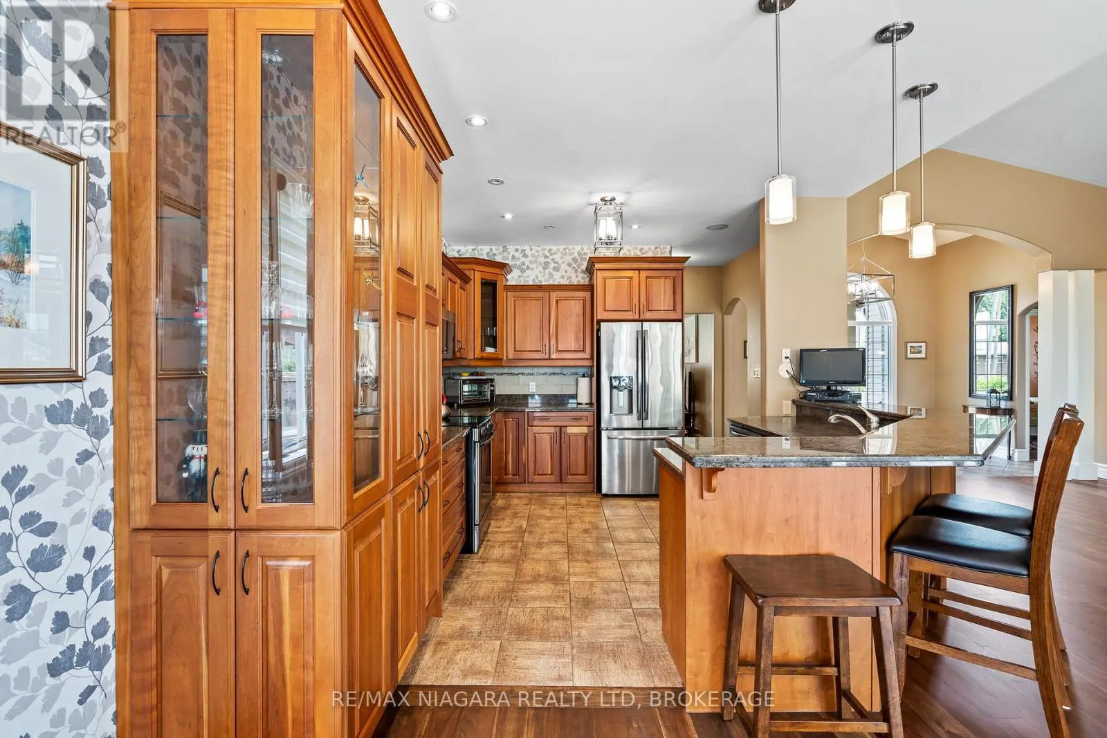 47 ROSEMOUNT AVENUE