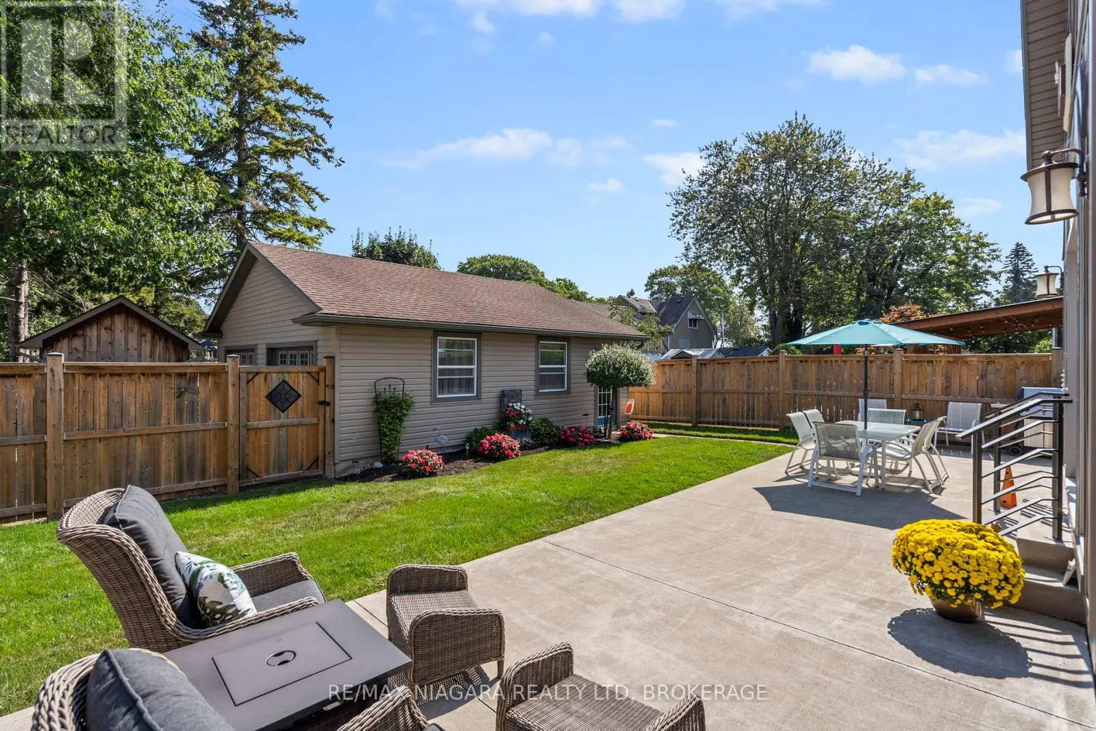 47 ROSEMOUNT AVENUE