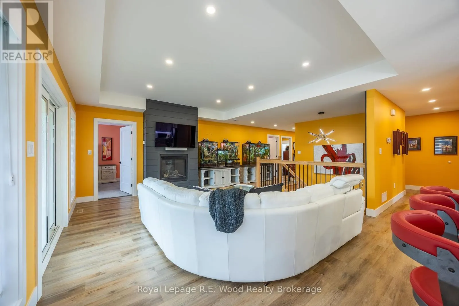 22 - 5 JOHN POUND ROAD, #22