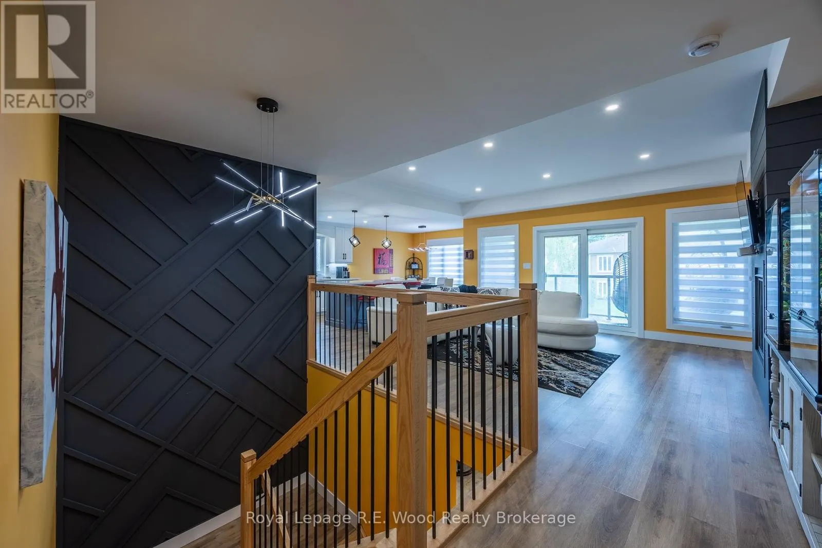 22 - 5 JOHN POUND ROAD, #22