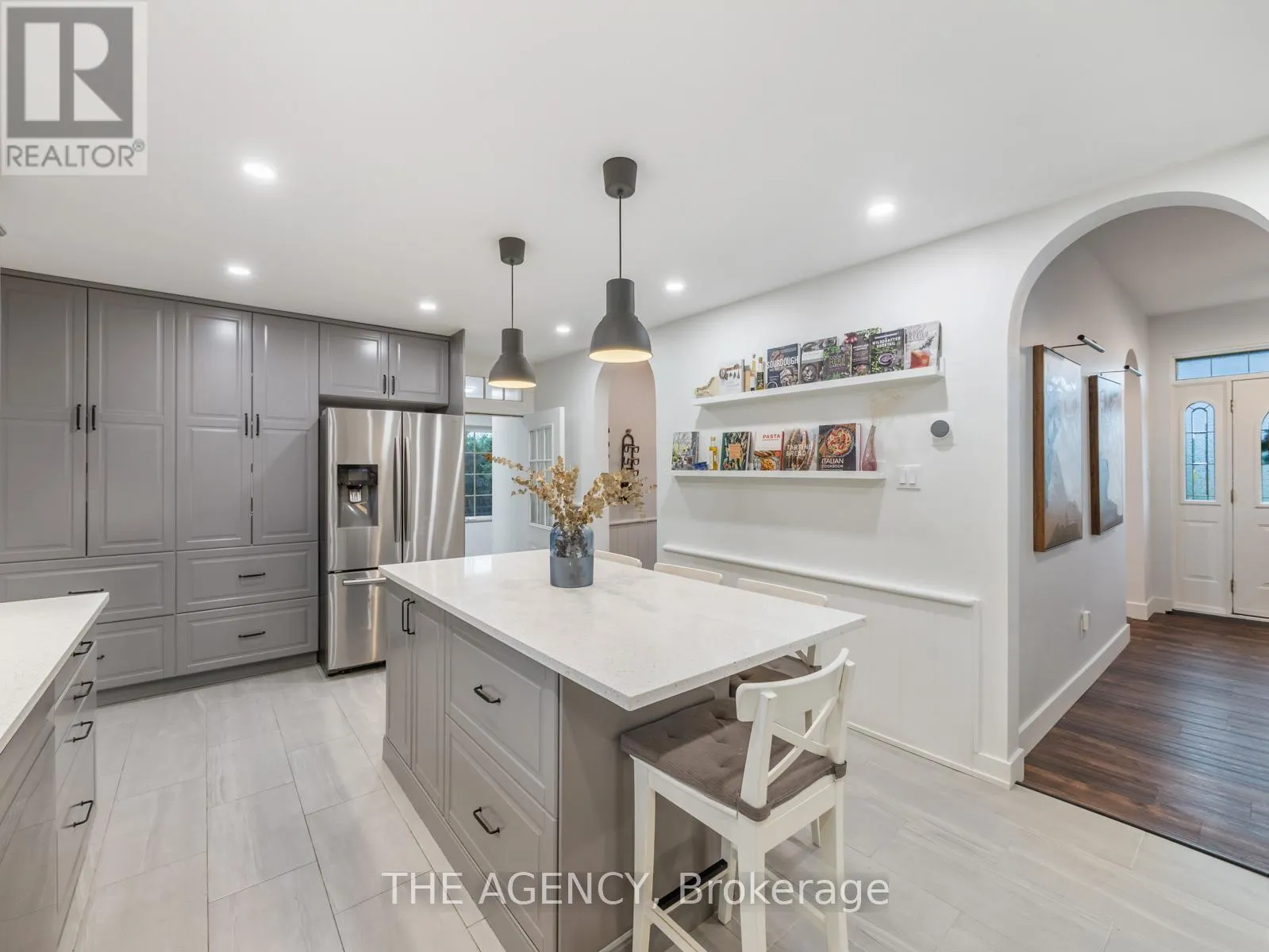 1349 QUEEN STREET