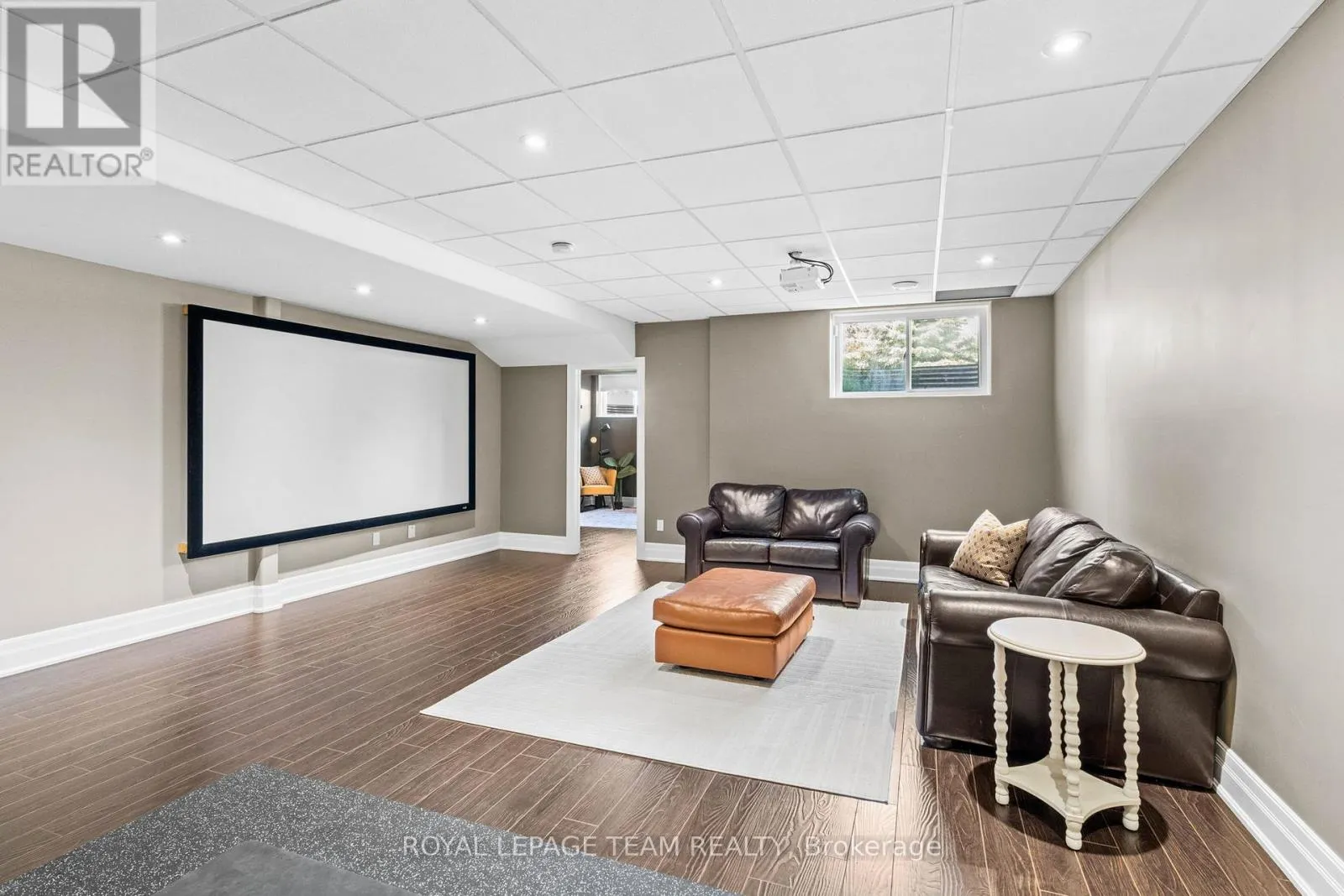6132 PEBBLEWOODS DRIVE