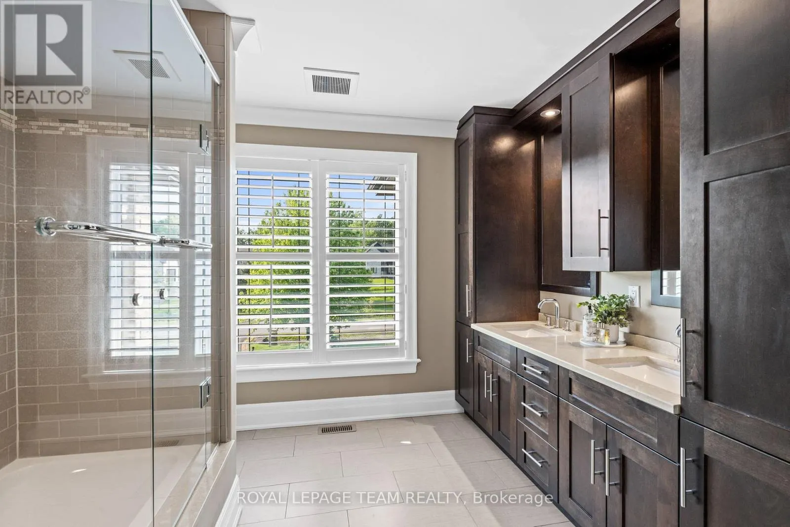 6132 PEBBLEWOODS DRIVE
