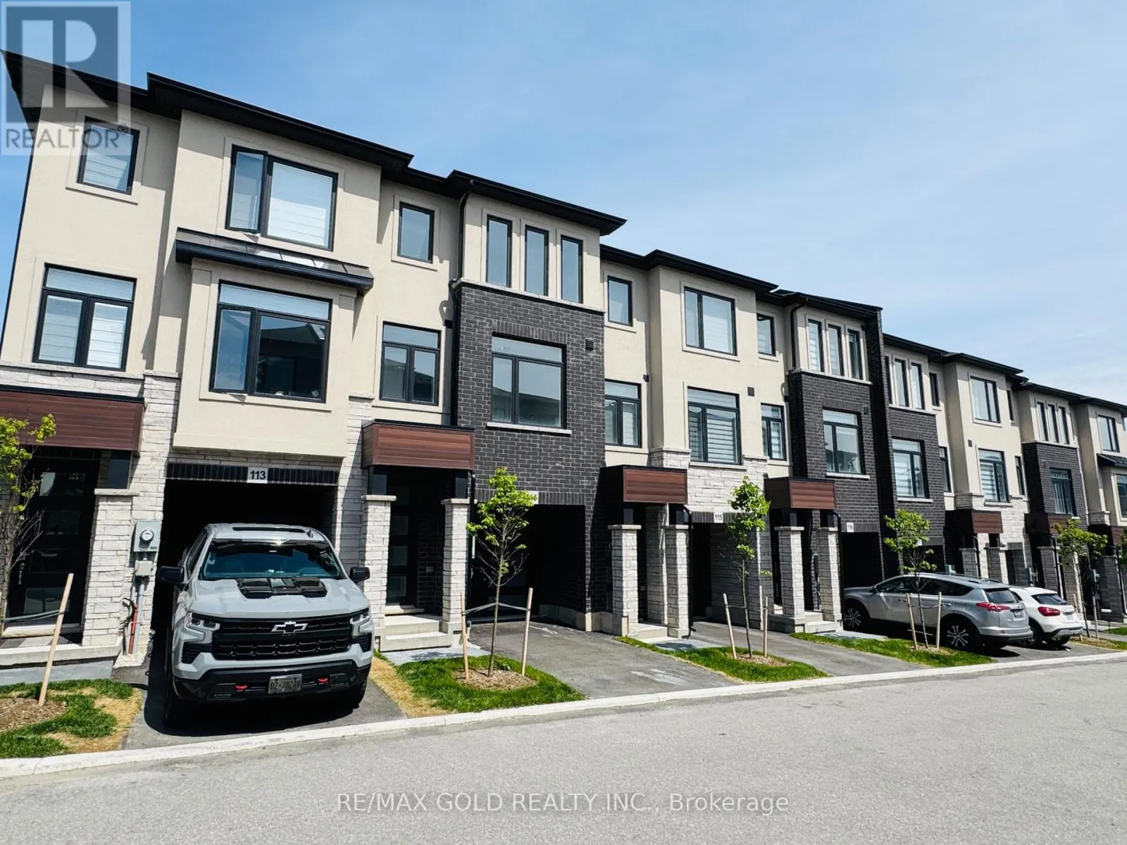 114 - 155 EQUESTRIAN WAY
