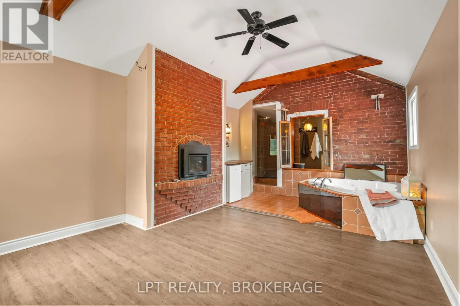 277 BROCK STREET