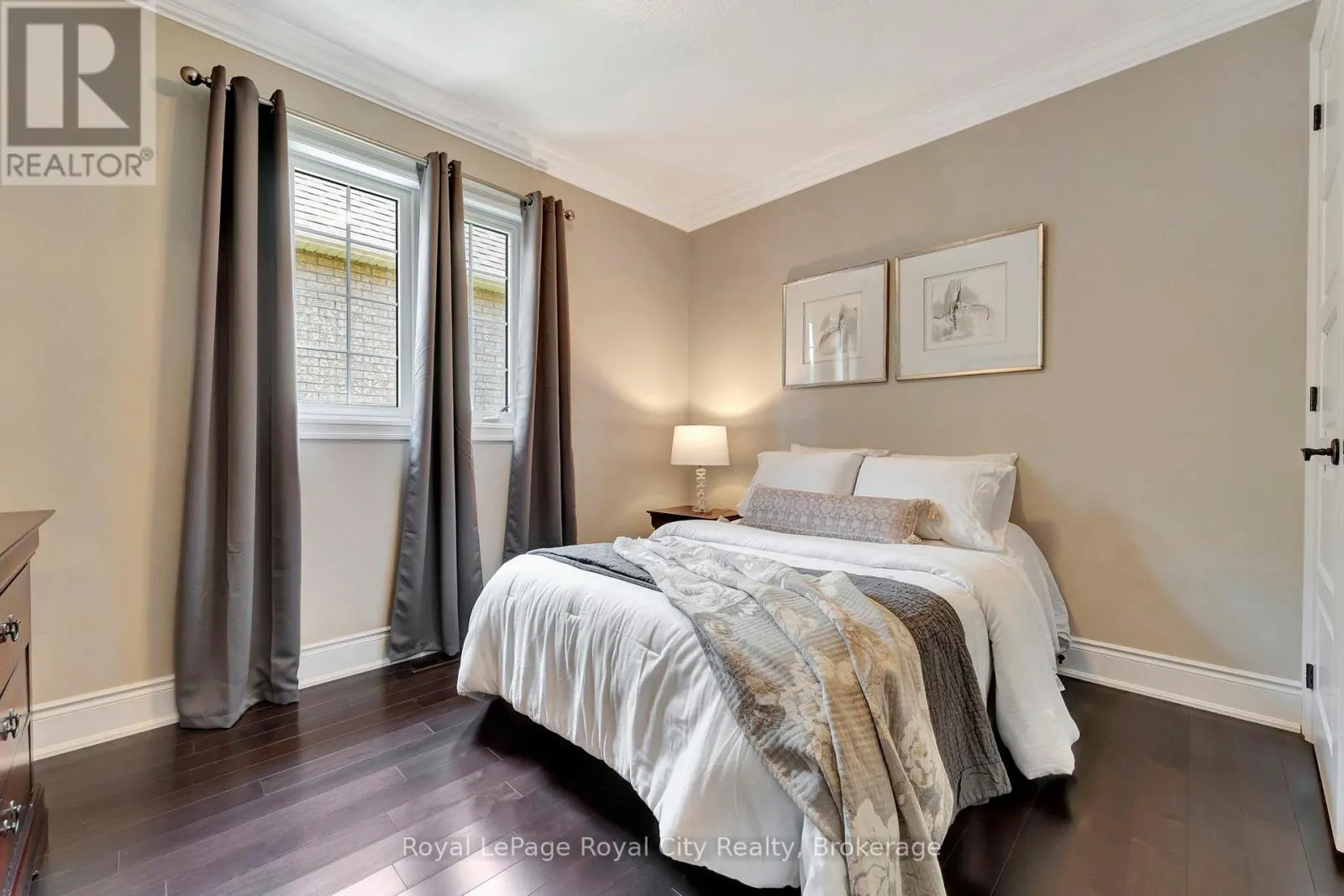 114 ABERFOYLE MILL CRESCENT