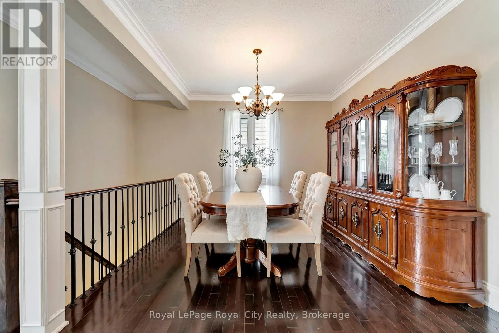 114 ABERFOYLE MILL CRESCENT