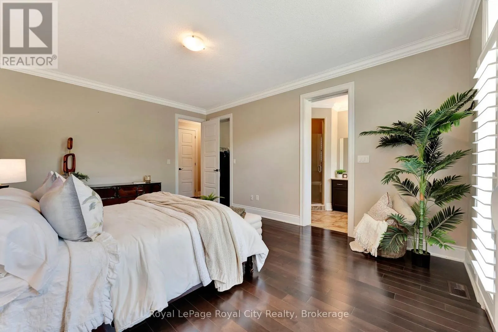 114 ABERFOYLE MILL CRESCENT