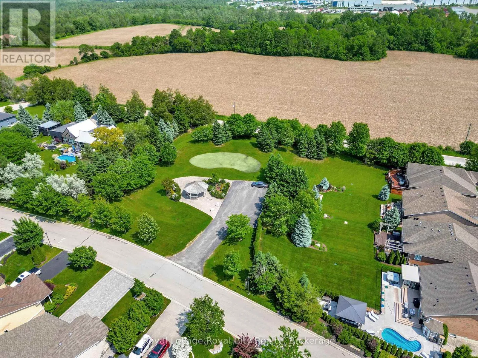 114 ABERFOYLE MILL CRESCENT