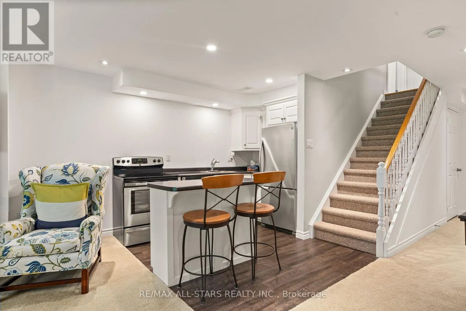 84A FRANCIS STREET E
