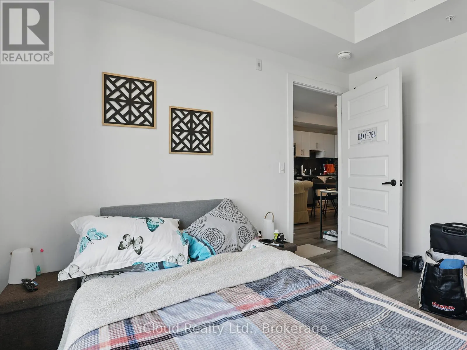411 - 103 ROGER STREET