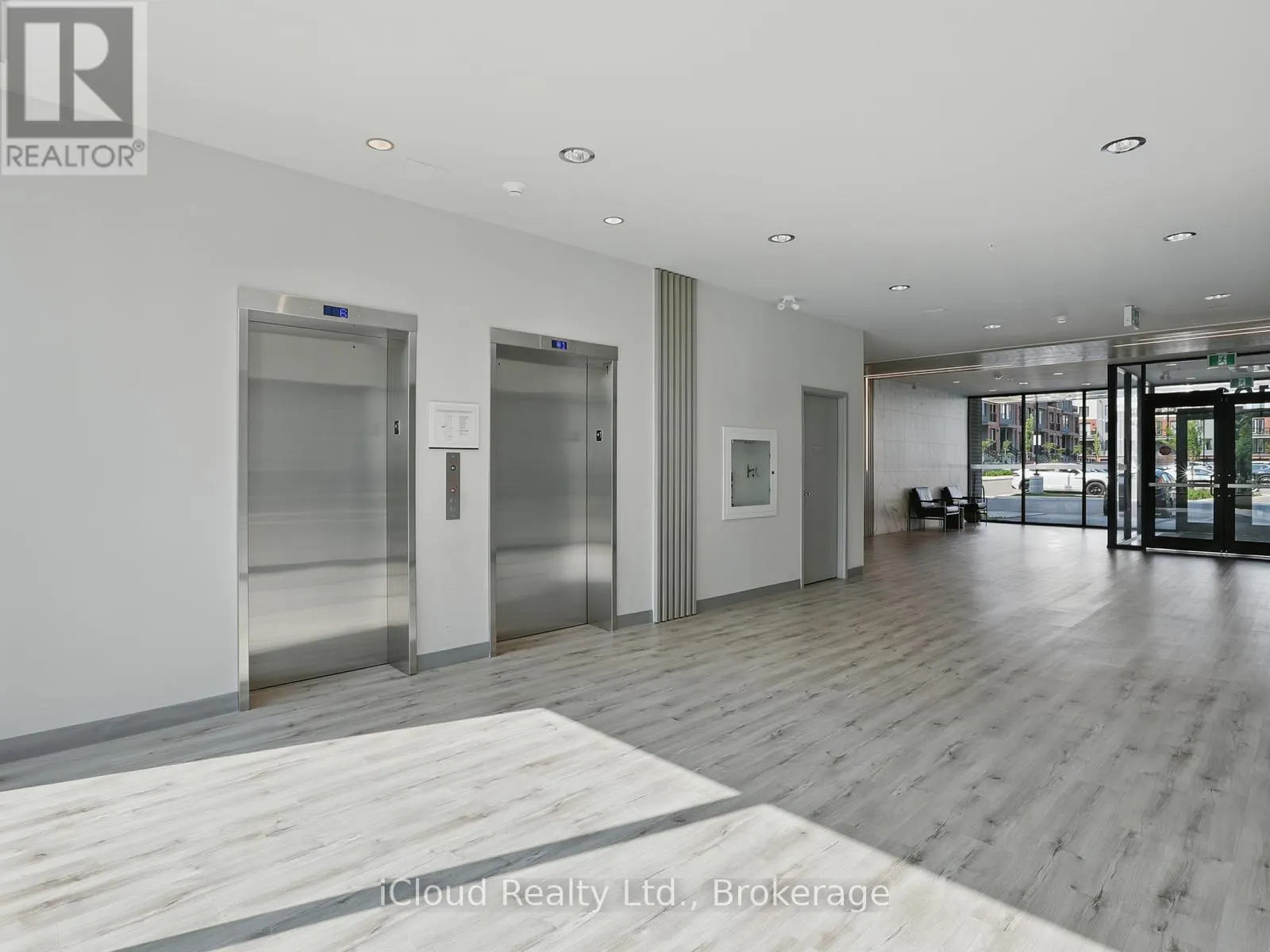 411 - 103 ROGER STREET
