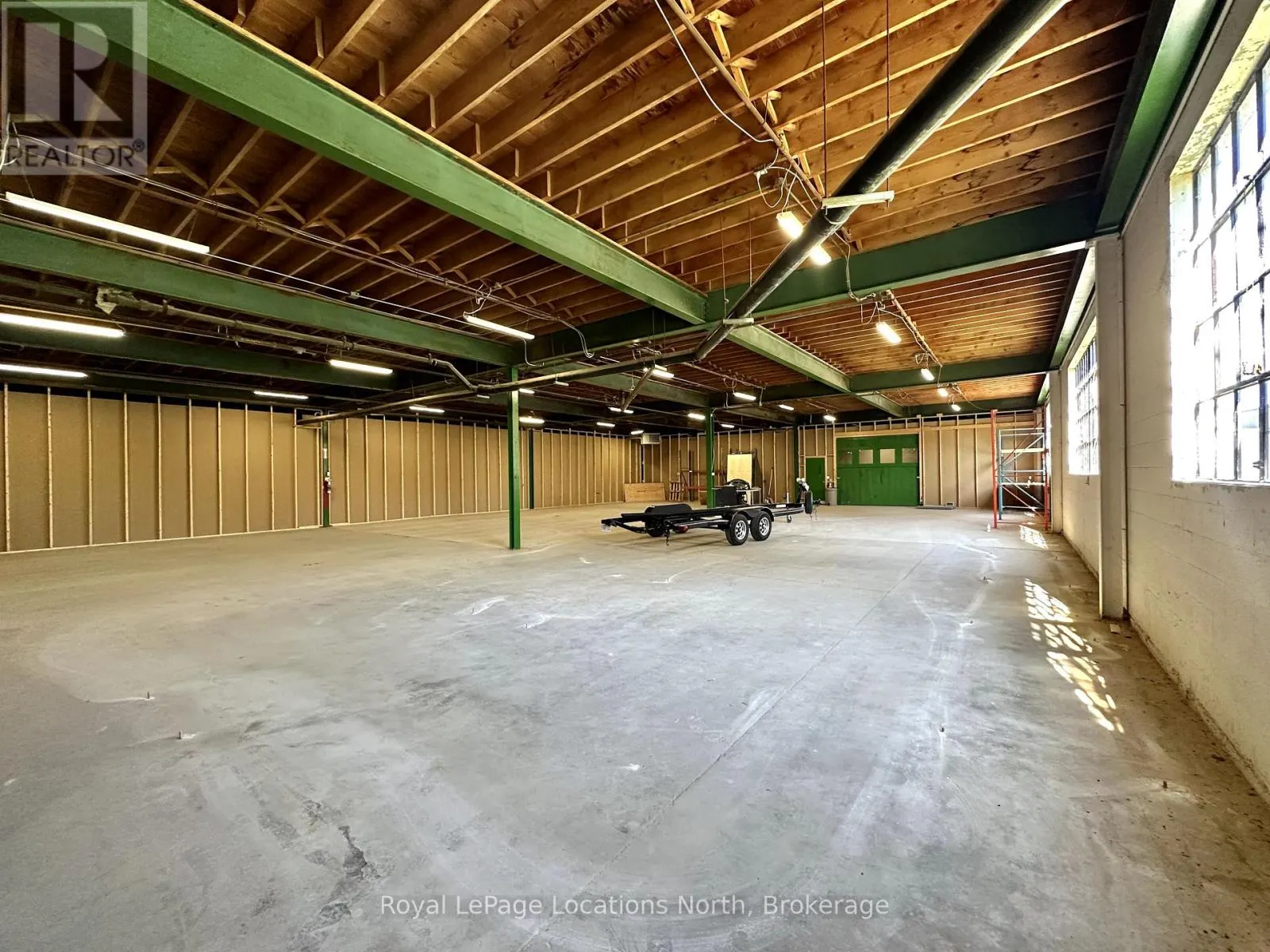 3 - 278 COOK STREET, #3