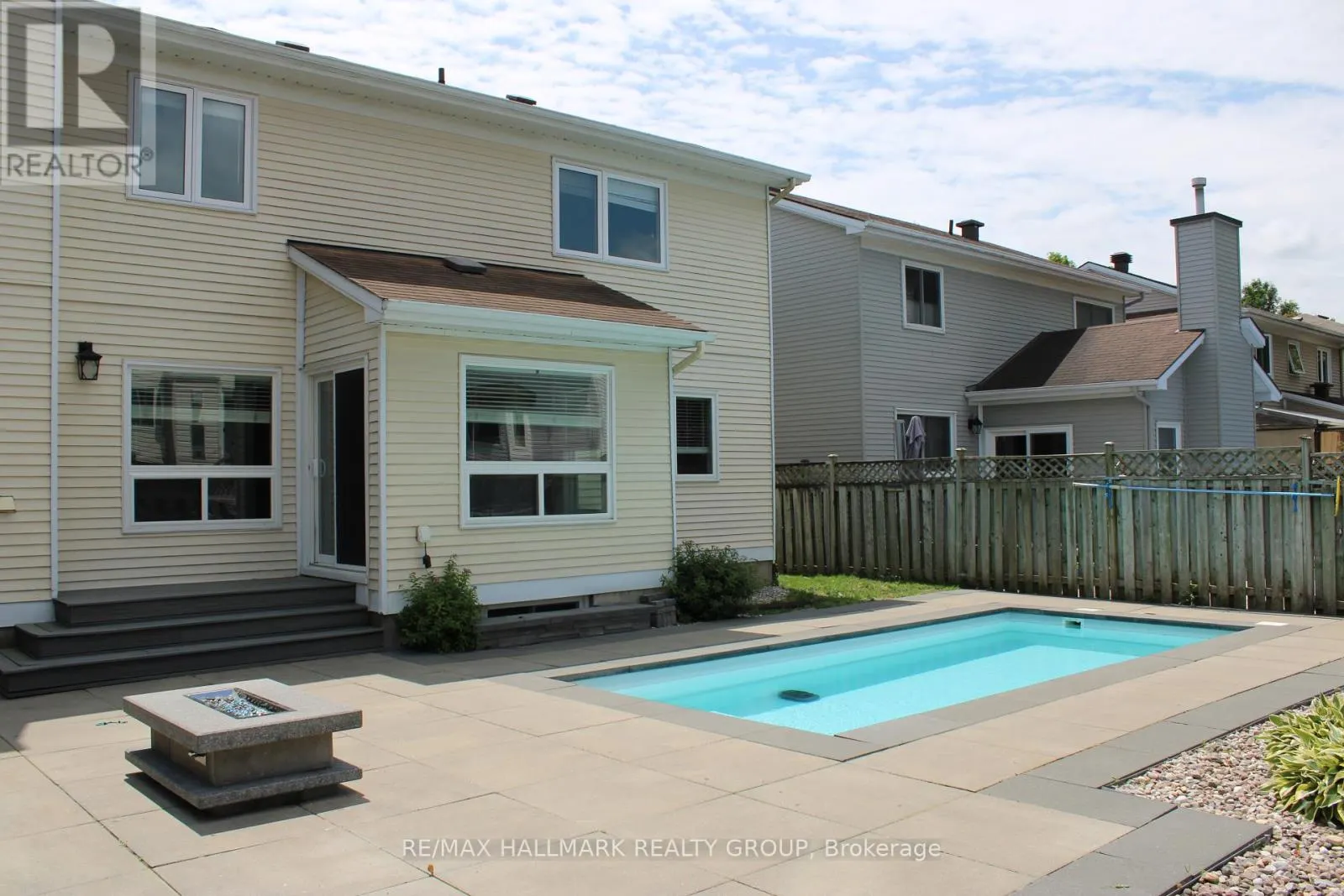 47 EMERALD MEADOWS DRIVE