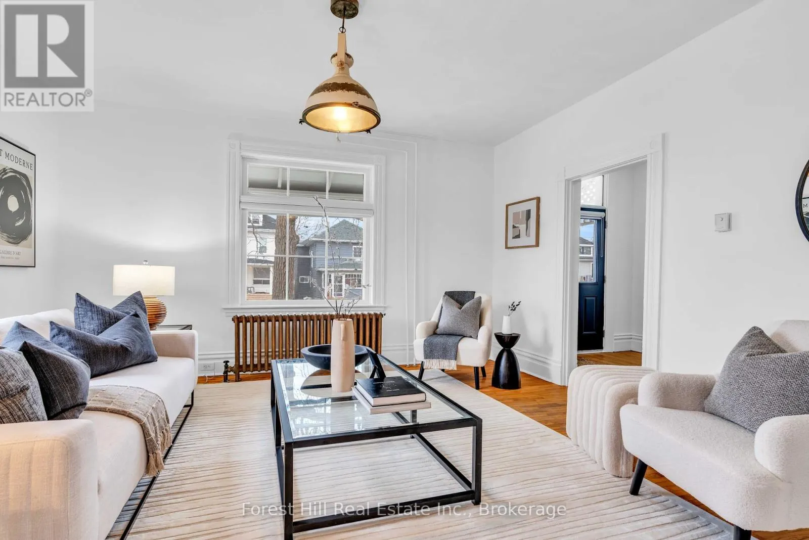 184 BOUCHER STREET E