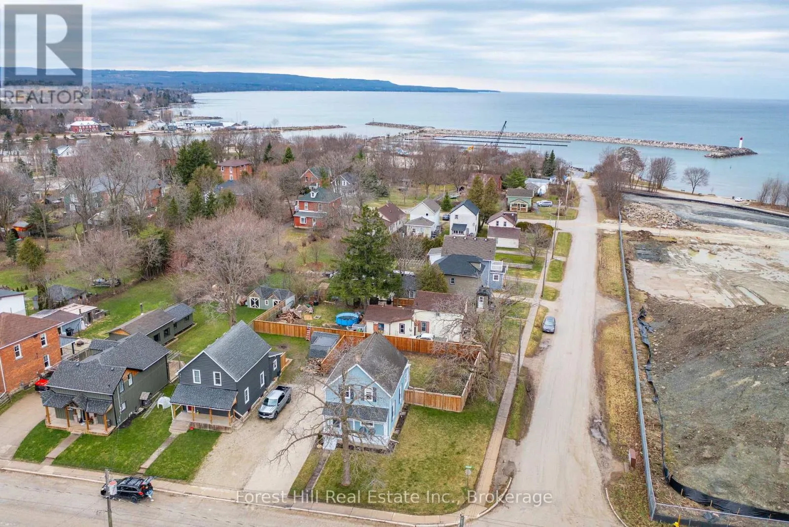 184 BOUCHER STREET E