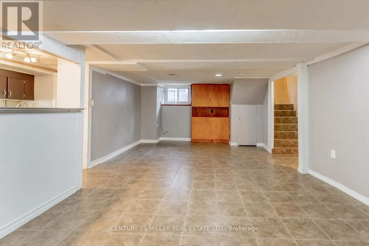 124 GLADSTONE AVENUE