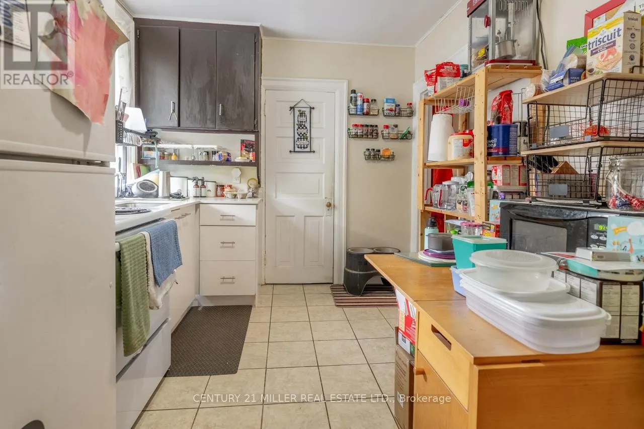 124 GLADSTONE AVENUE