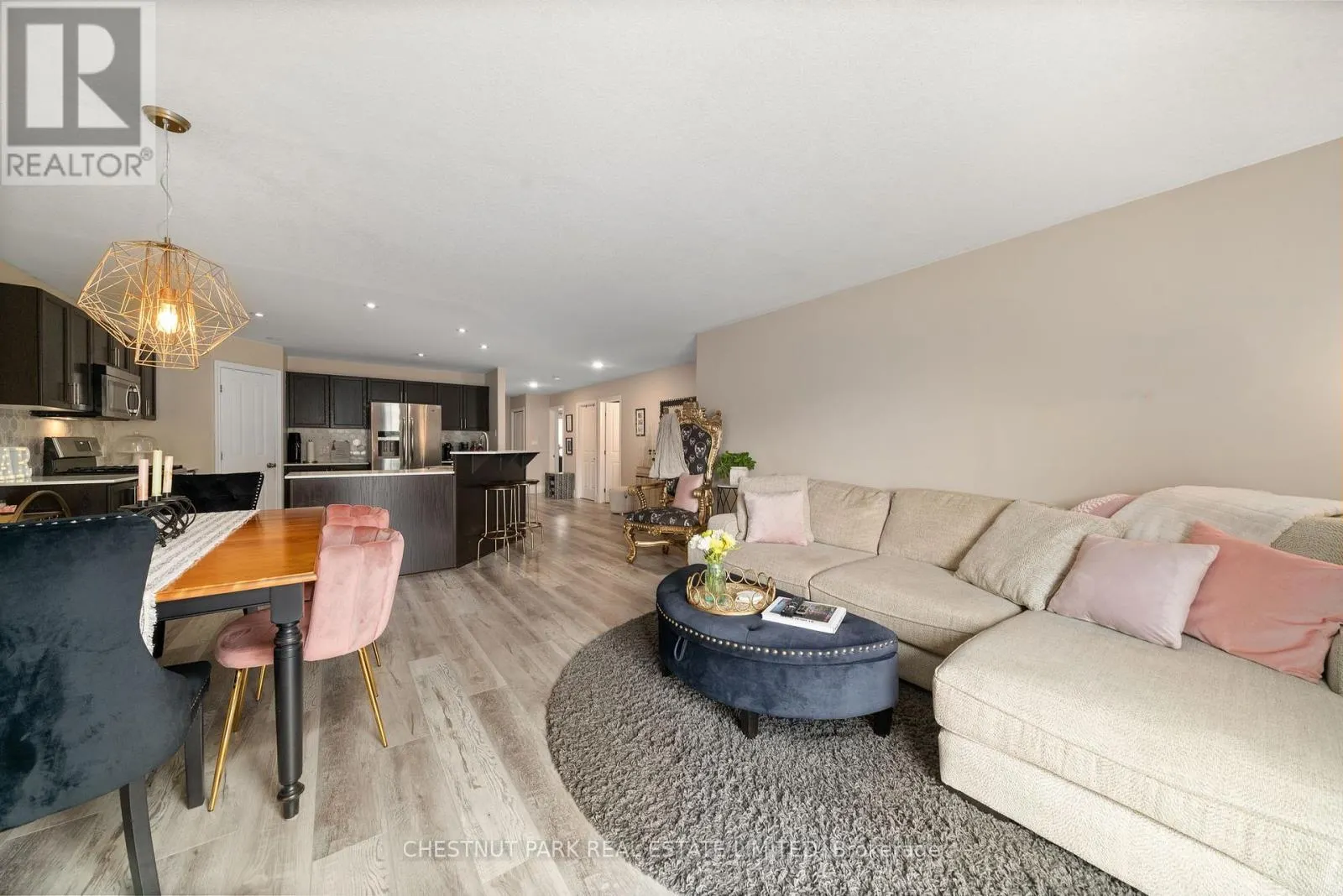 140 ISLANDVIEW DRIVE