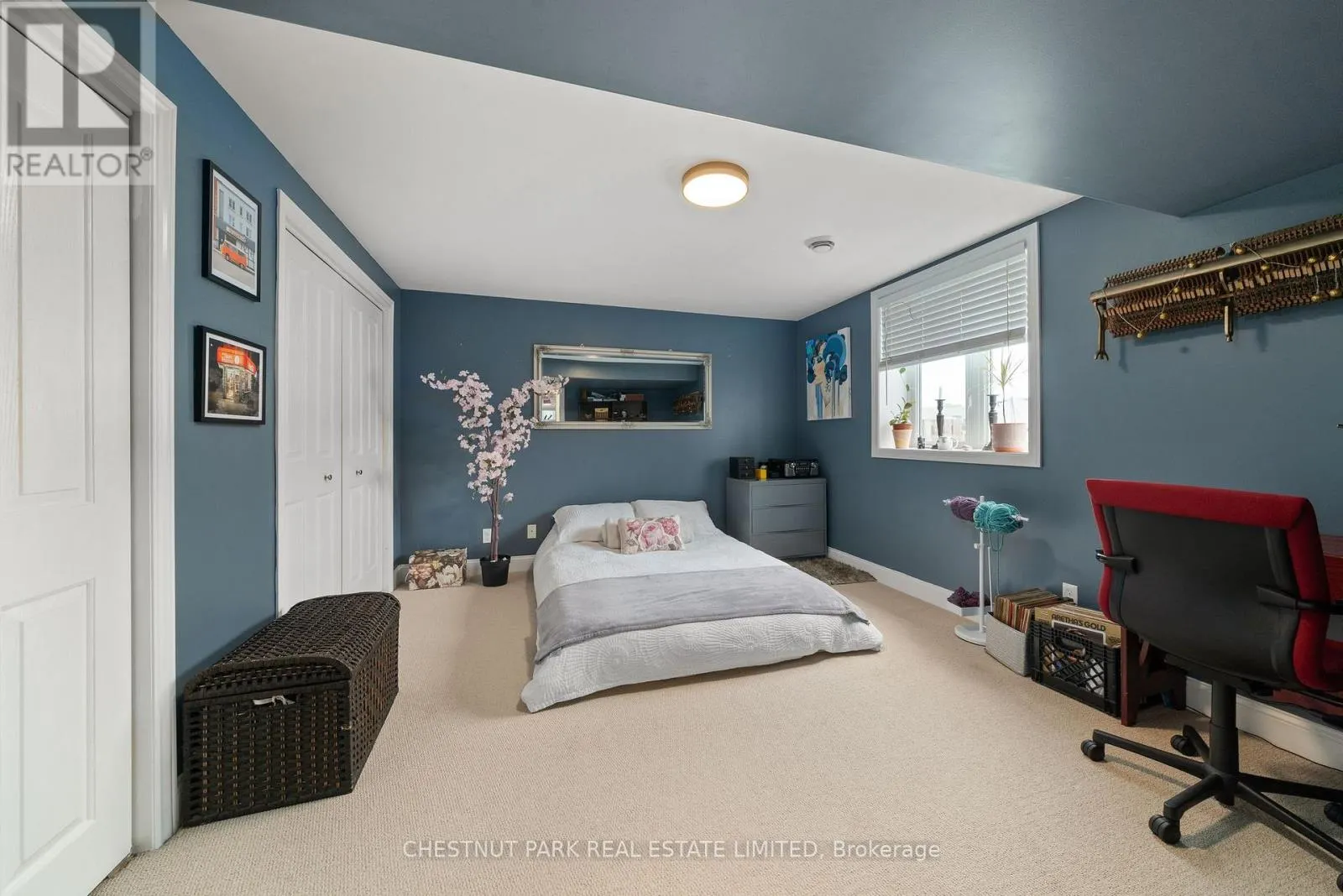 140 ISLANDVIEW DRIVE