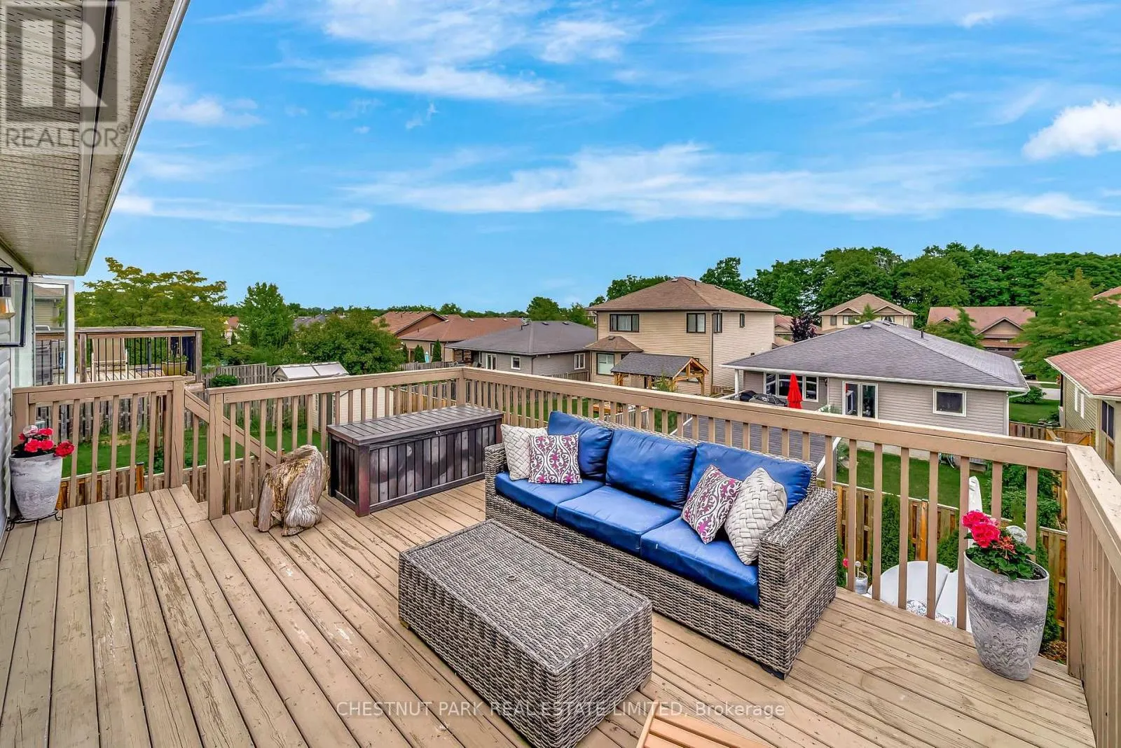 140 ISLANDVIEW DRIVE