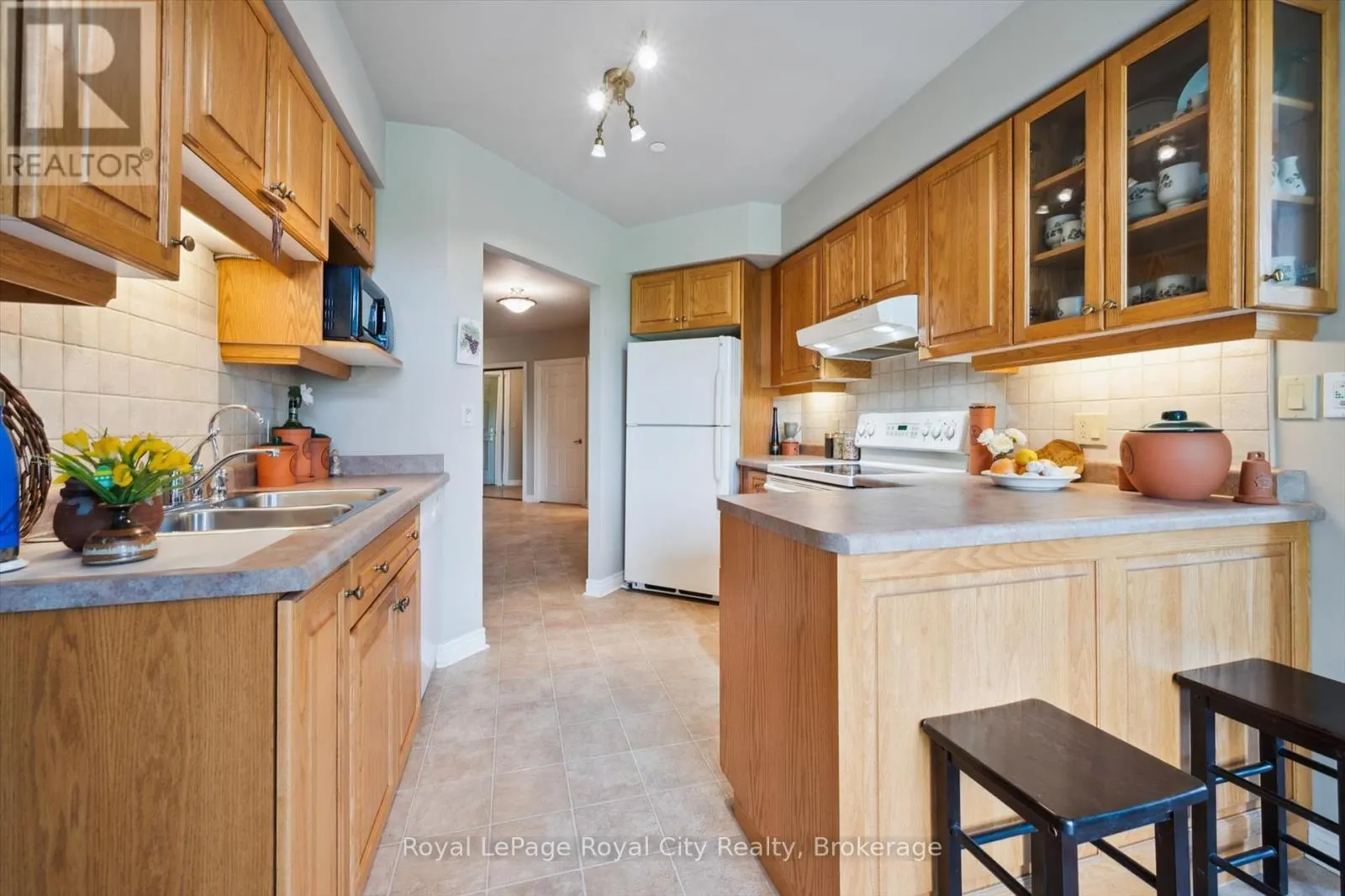 112 - 71 BAYBERRY DRIVE, #112