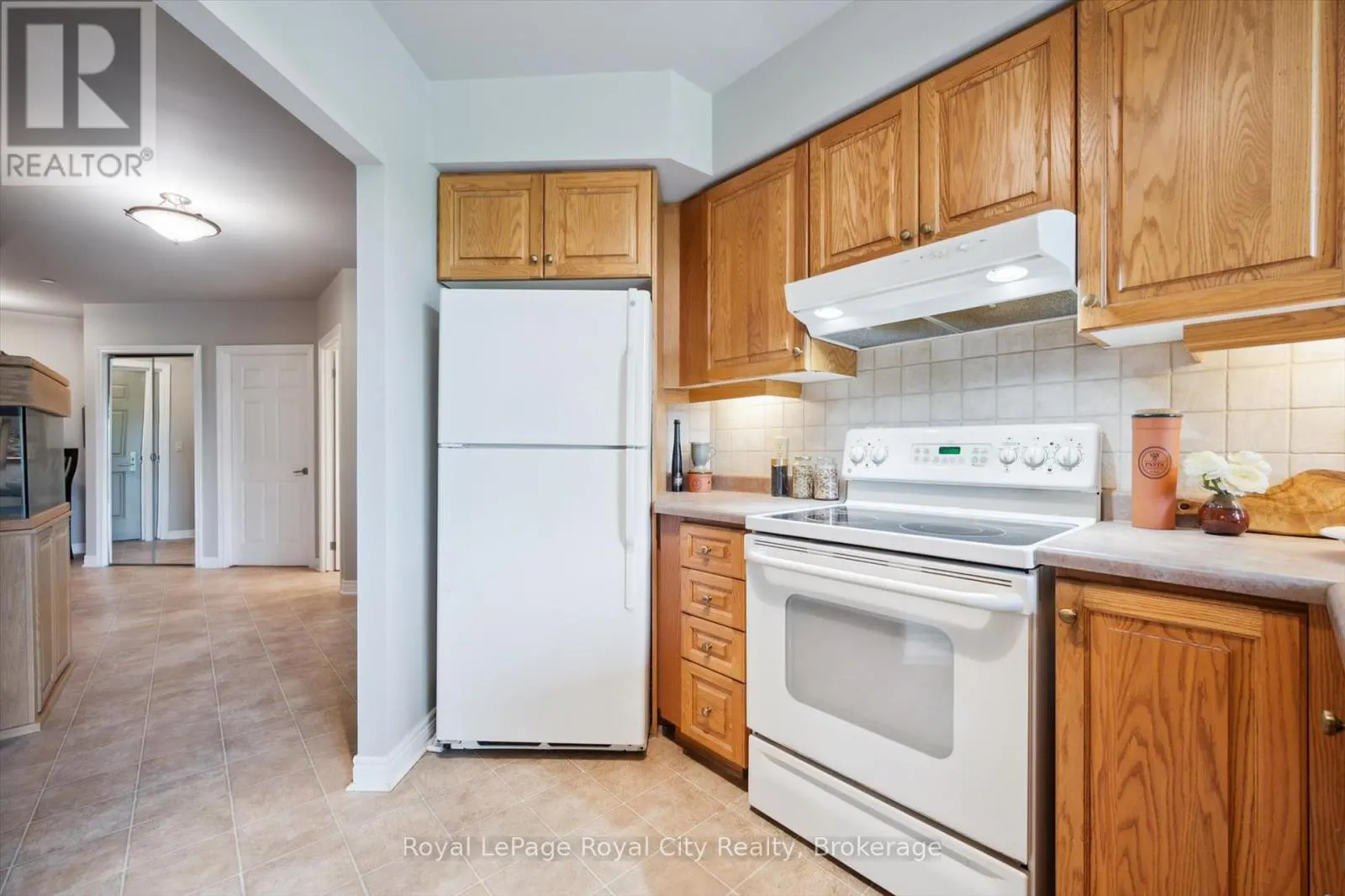 112 - 71 BAYBERRY DRIVE, #112