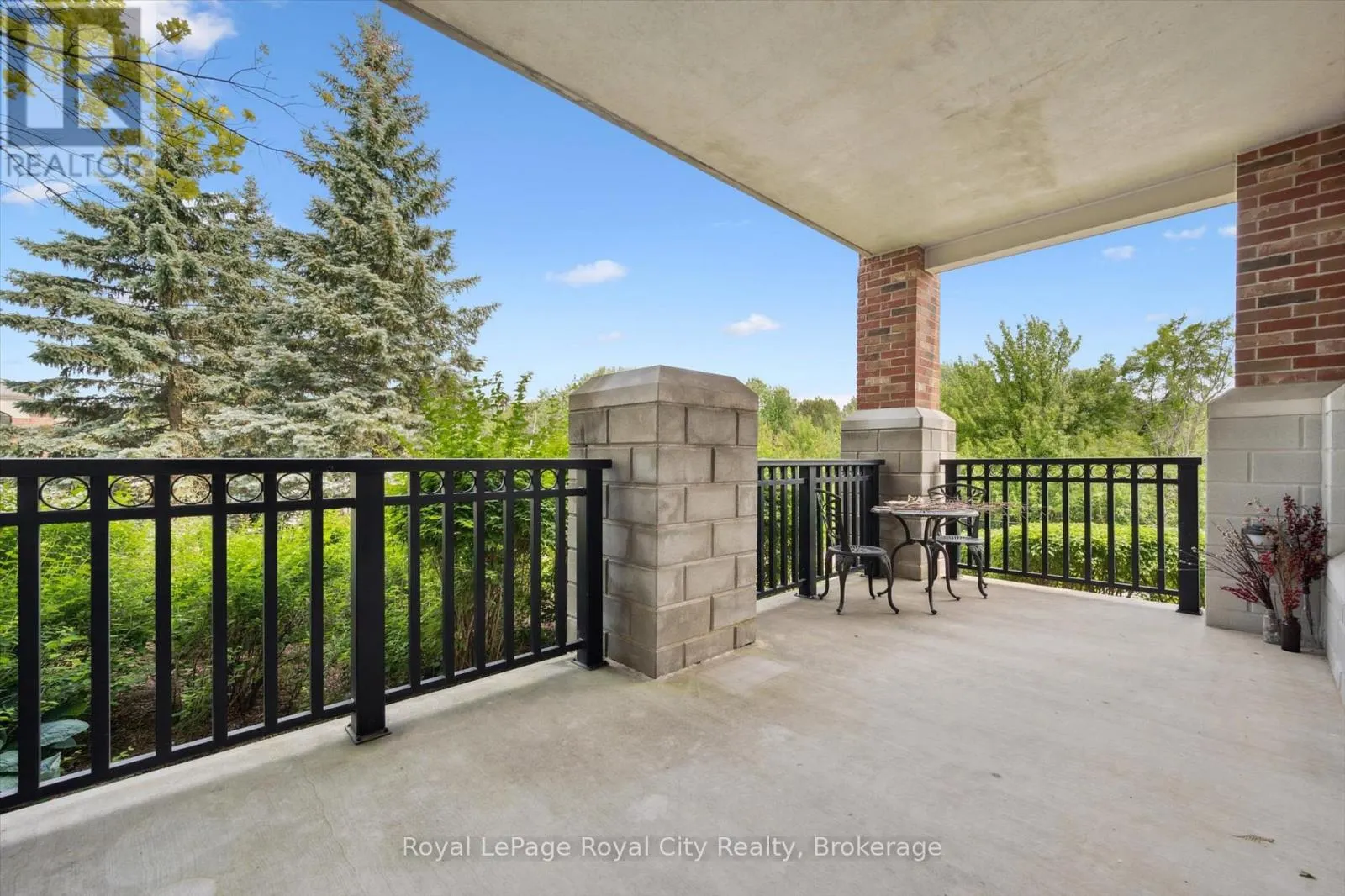 112 - 71 BAYBERRY DRIVE, #112