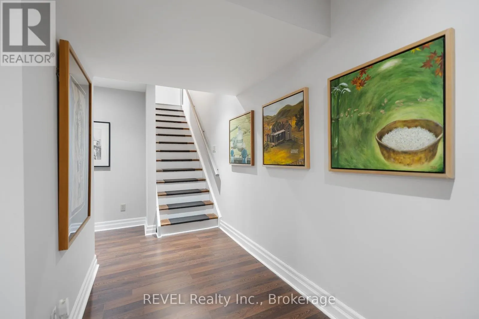 34 RAIANA DRIVE