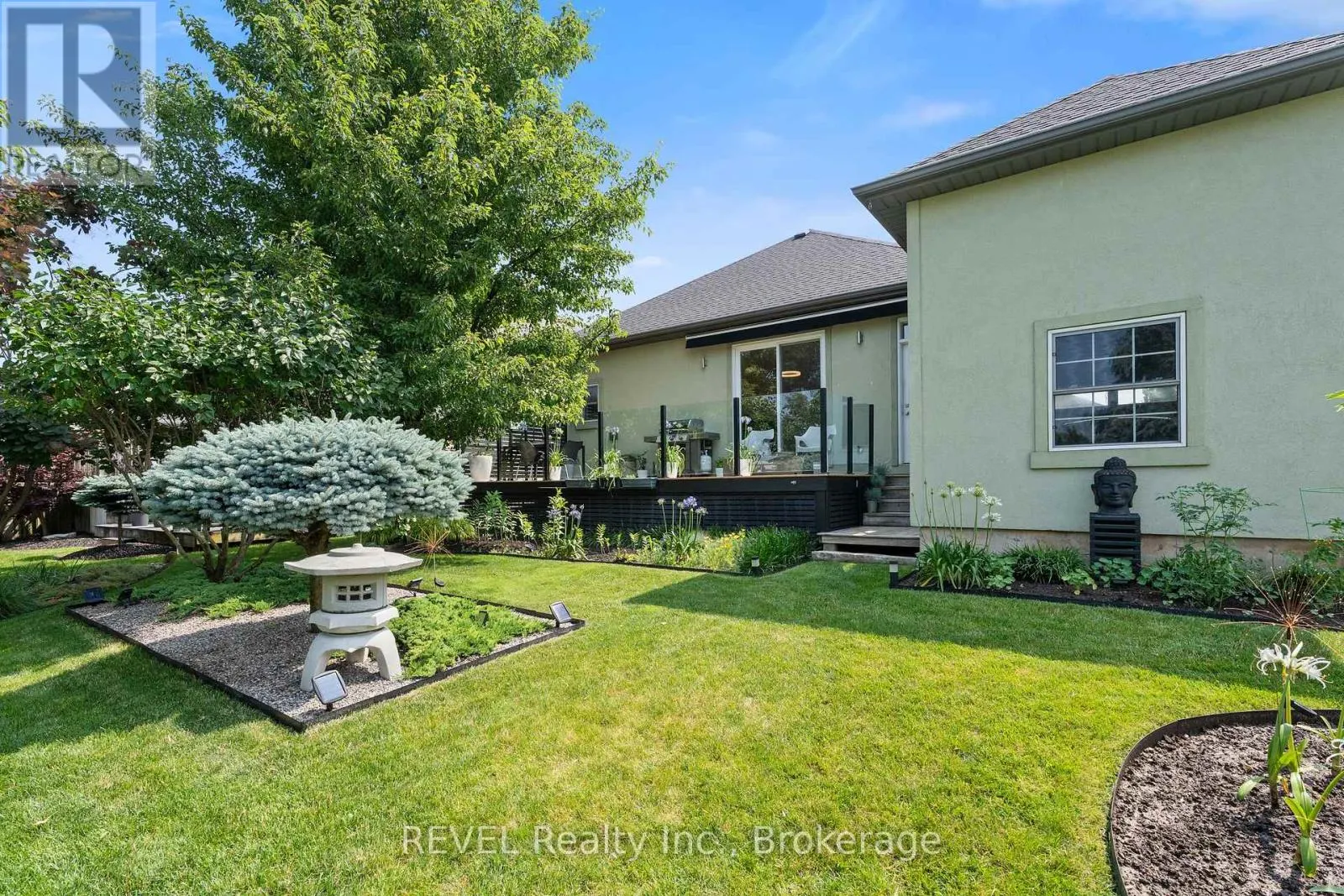 34 RAIANA DRIVE