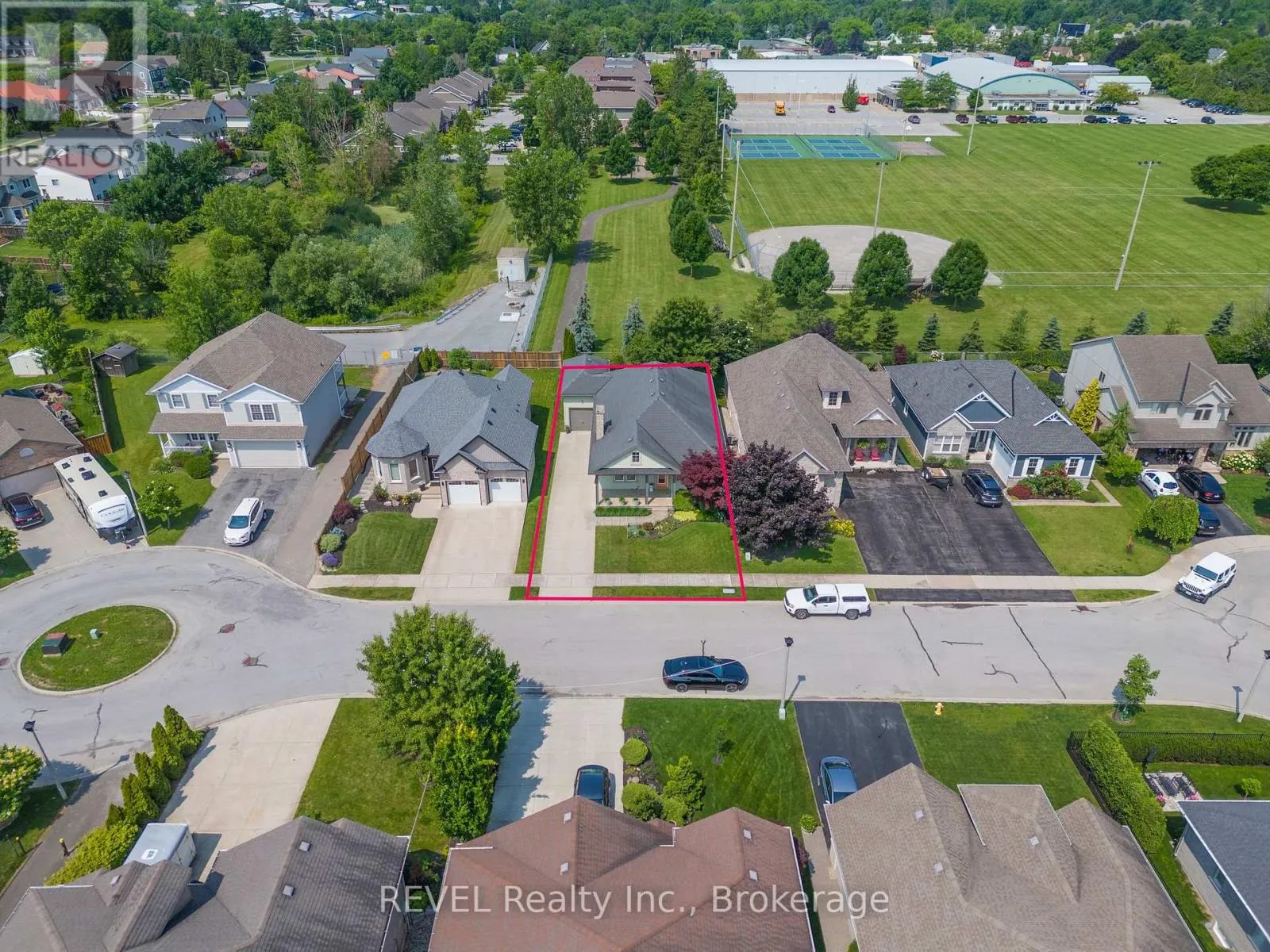 34 RAIANA DRIVE