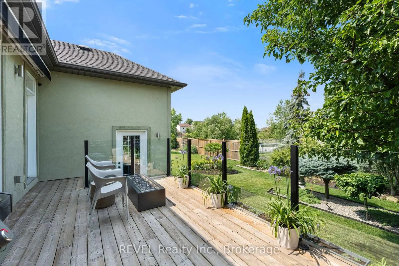 34 RAIANA DRIVE