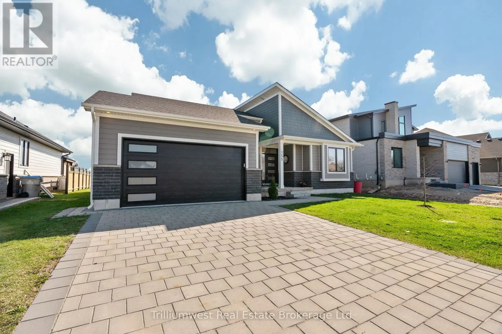 155 MCLEOD STREET